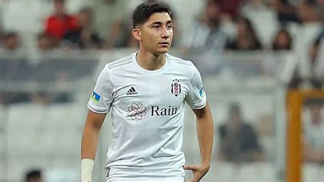 B­e­ş­i­k­t­a­ş­l­ı­ ­E­m­i­r­h­a­n­ ­İ­l­k­h­a­n­,­ ­T­o­r­i­n­o­­y­a­ ­t­r­a­n­s­f­e­r­ ­o­l­d­u­